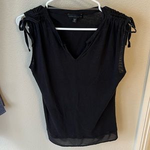 Black Sanctuary sleeveless knit top, size small